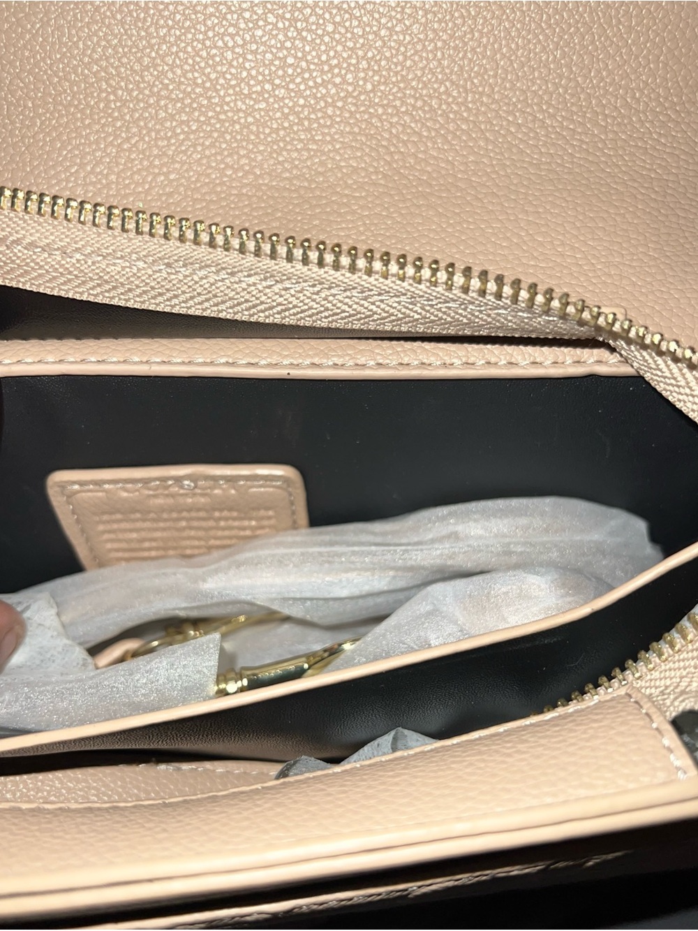 Pebbled Leather Signature C Shoulder Bag in Beige - Picture 6 of 7